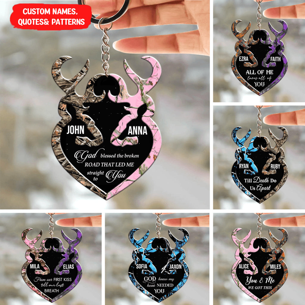 CAMO PATTERN DEER COUPLE PERSONALIZED KEYCHAIN